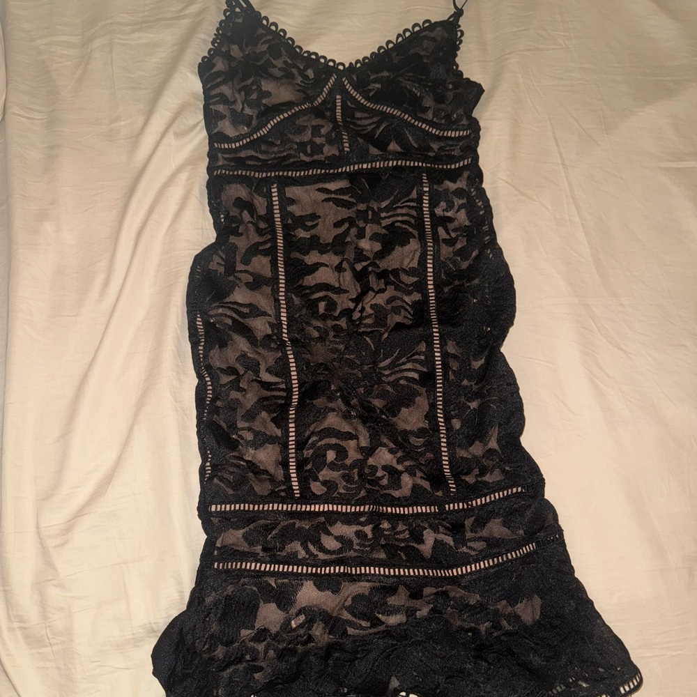 Black lace bodycon mermaid dress